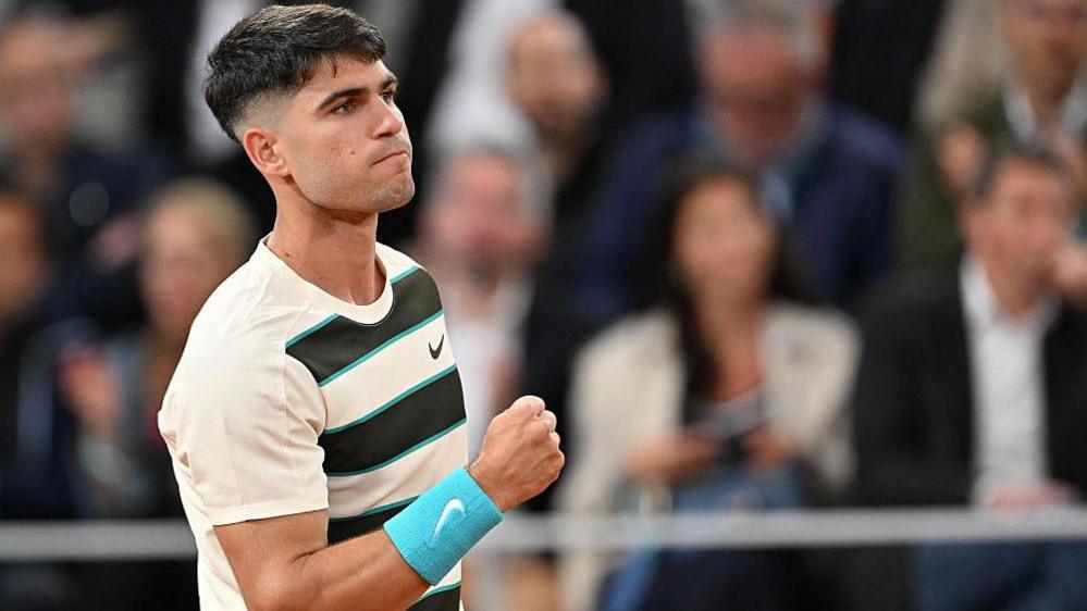 NeelendraAhakey's tweet photo. Prince of clay #RolandGarros2025 #Alcaraz https://t.co/axSG5gS39k