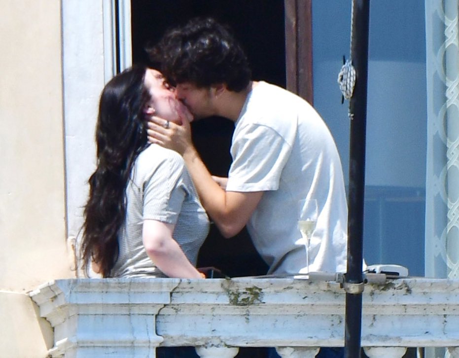 perdónenme a todos , no acecto 💔😭