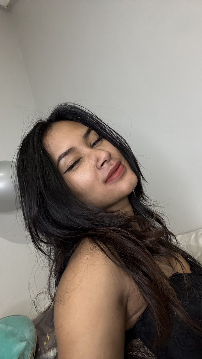 GODDESSCAA tweet media