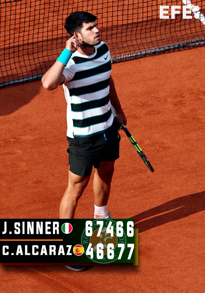 #ÚLTIMAHORA | 🏆 Alcaraz remonta un 2-0 a Sinner y lleva la final más larga de la historia de #RolandGarros (5 horas y 29 minutos). 

#RolandGarros