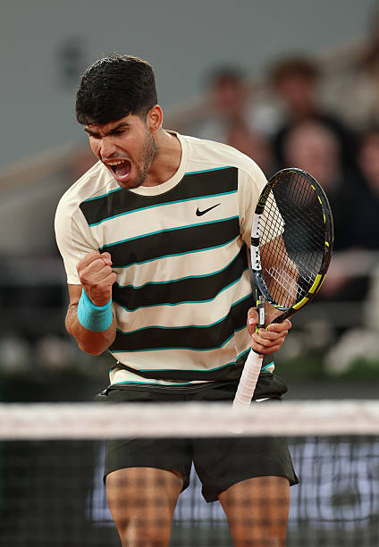 INCREDIBLE!!! 

ALCARAZ WINS ROLAND GARROS FOR A 2ND TIME!! 🏆🏆

Both players were amazing! 

Tennis is in safe hands with these 2 superstars!

#RolandGarros2025