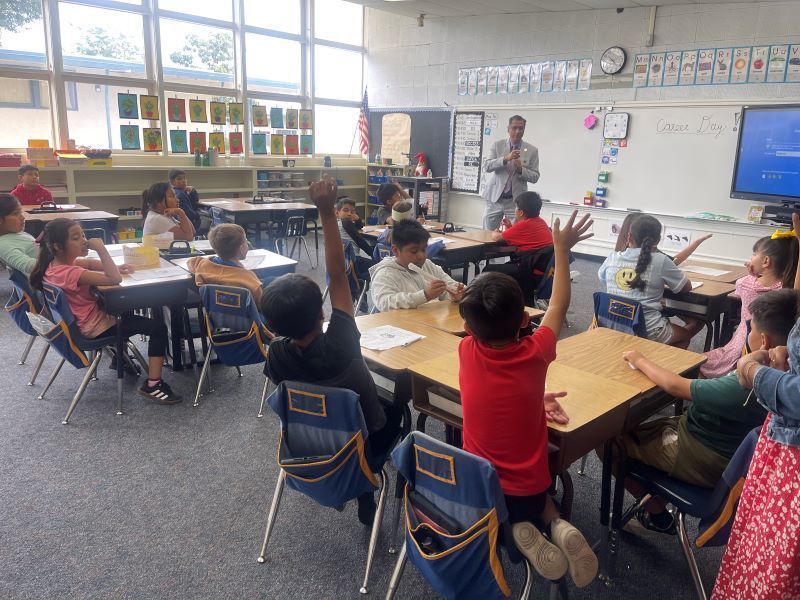 Every Day Counts in EUSD! - June 8, 2025 eusd.org/o/mission/arti…