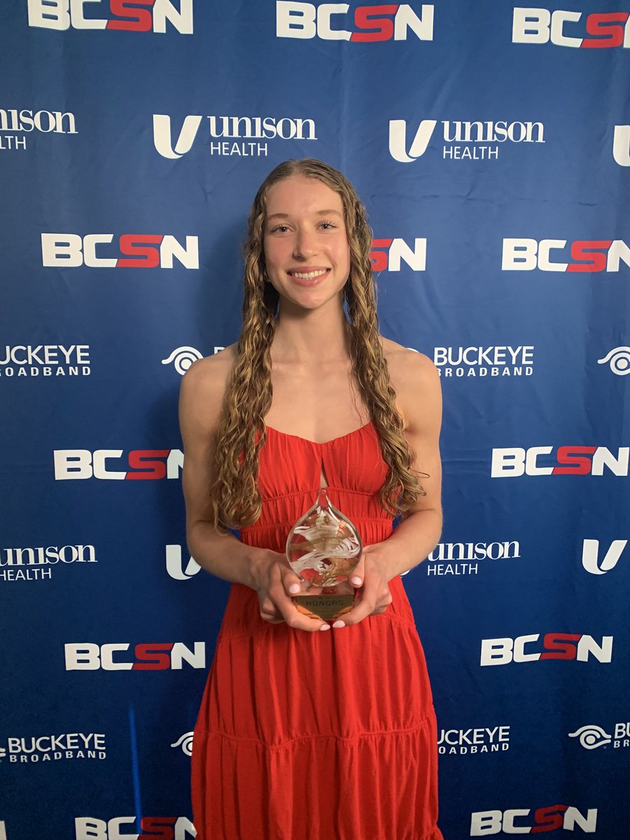 🎉 Congratulations to our BCSN Honors winner for Female Athlete of the Year:
Elise Bender from Anthony Wayne!
<a href="/AWGenerals1/">AW Athletics</a> 
Presented by <a href="/UnisonHealthTol/">Unison Health Toledo</a> &amp; <a href="/MHRSBofLucasCO/">MHRSB of LucasCounty</a>