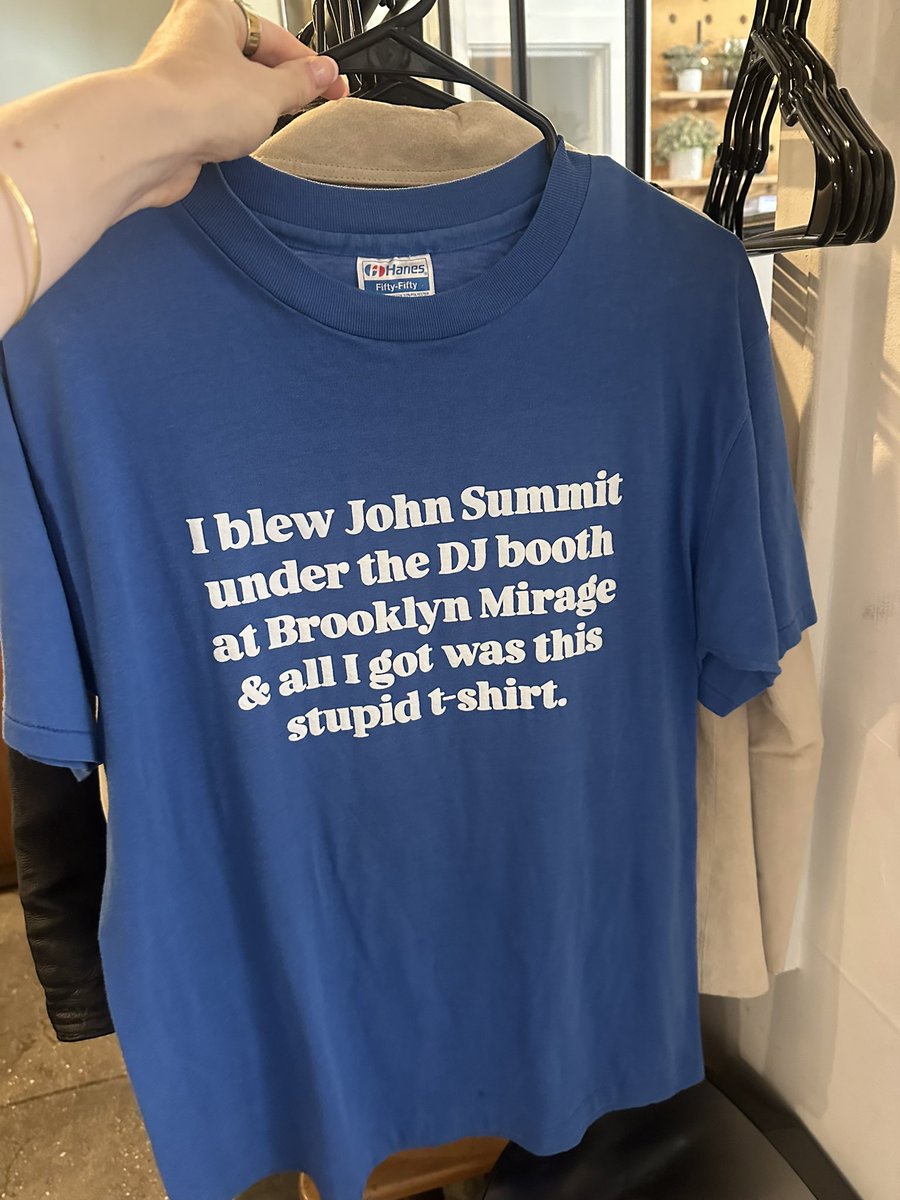 johnsummit's tweet photo. everything reminds me of her https://t.co/lcPi8GvTz7