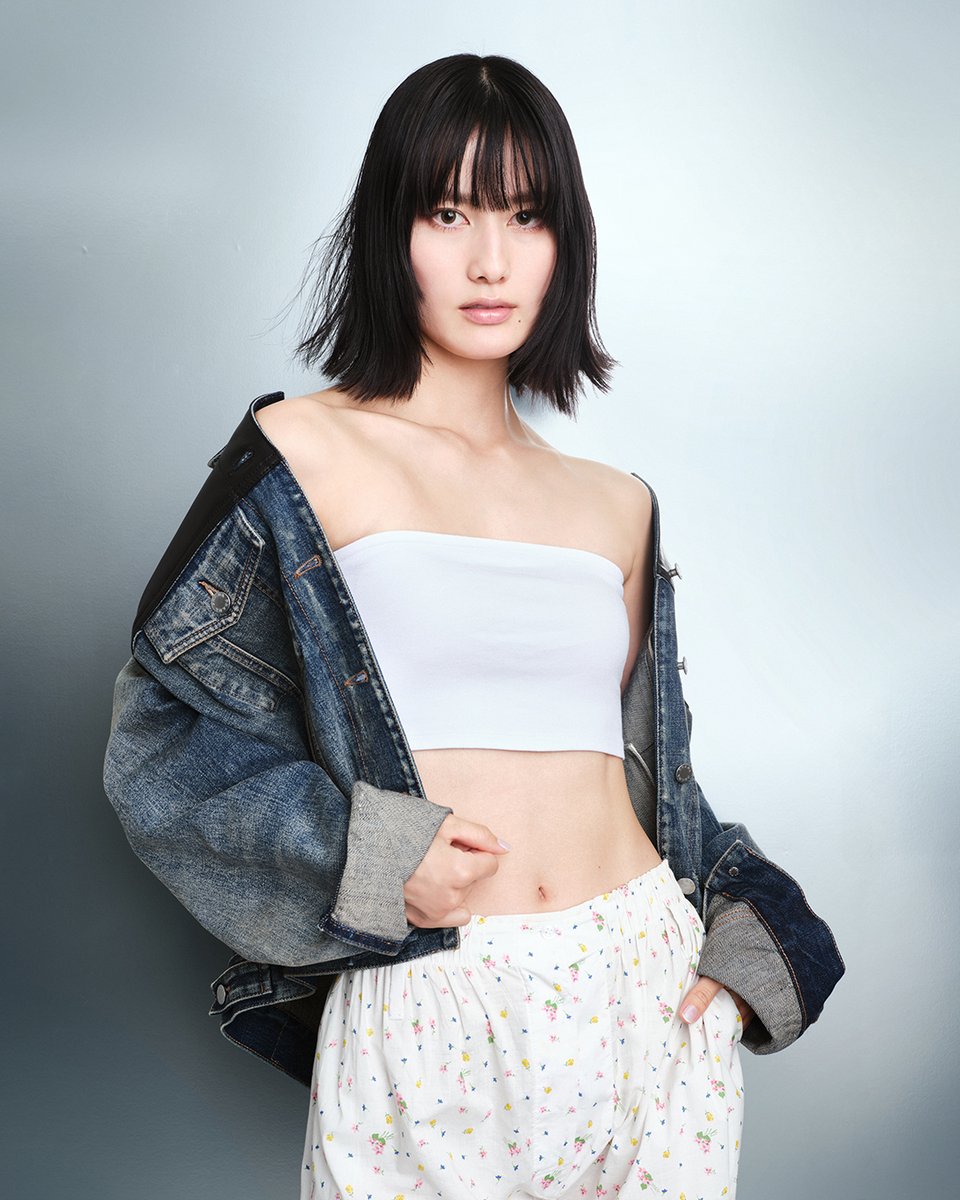 Prada's tweet image. Riho Yoshioka, Ai Hashimoto together with Yosuke Kubozuka attending the #PradaMode Osaka.
Prada Mode Osaka is bringing together a great mix of creative minds and cultural icons to the SANAA-designed pavilion at Umekita Park, presenting an exhibition about Sejima&apos;s…