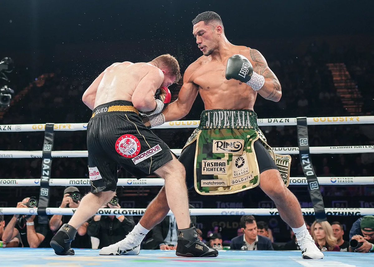 Cruiserweight champion <a href="/jaiopetaia1/">Jai Opetaia</a> demolishes Squeo in 5th round, once again calls for unification showdown vs. <a href="/ZurdoRamirezz/">Gilberto ZURDO Ramirez</a>. Read my story &amp; sign up for my #boxing newsletter: danrafael.substack.com/p/opetaia-demo… #OpetaiaSqueo <a href="/tasmanfighters/">Tasman Fighters</a> <a href="/EddieHearn/">Eddie Hearn</a> <a href="/MatchroomBoxing/">Matchroom Boxing</a> <a href="/Turki_alalshikh/">TURKI ALALSHIKH</a>