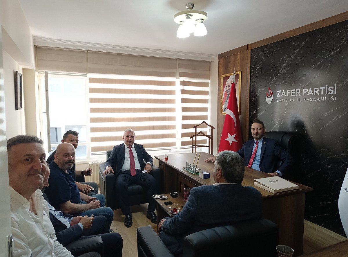 Bugün bayramlaşma etkinliğimizde bizimle olan Kavak Dernekleri Federasyonu (KADEF) genel başkanı Şerif Kaya ve yönetim kurulu üyelerine teşekkür ediyoruz. 
Birlikte geçirdiğimiz bu özel anlar, bayramımıza anlam kattı. Birlikte geçireceğimiz nice mutlu bayramlar dileriz.