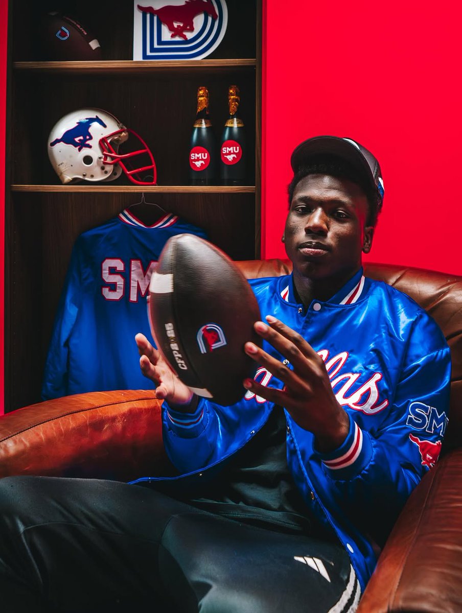 A look at Duncanville (Tex.) ATH Zach Turner on his SMU visit. Mustangs looking to fend off Miami and others. 

on3.com/db/zachery-tur…