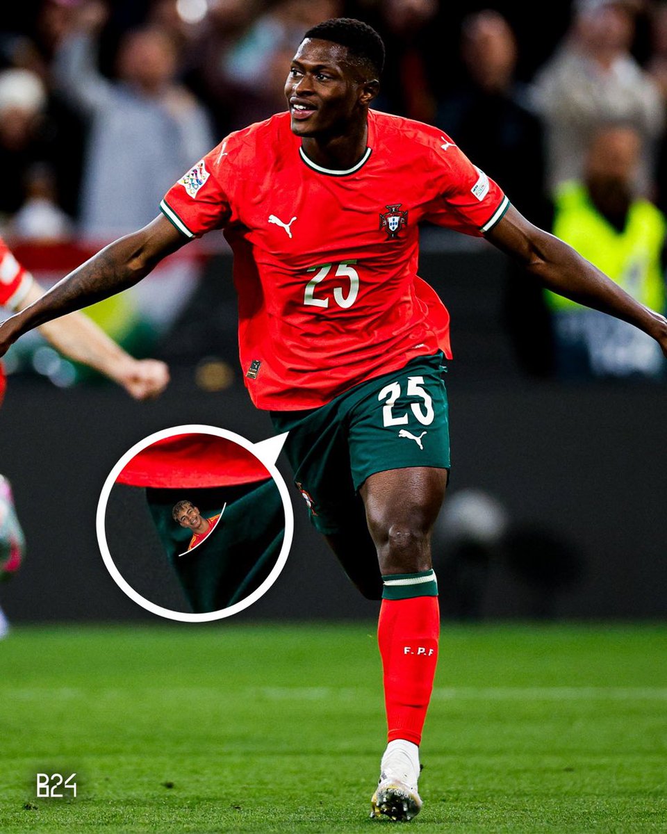 REGARDEZ LA POCHE DE NUNO MENDES 😂😭😭