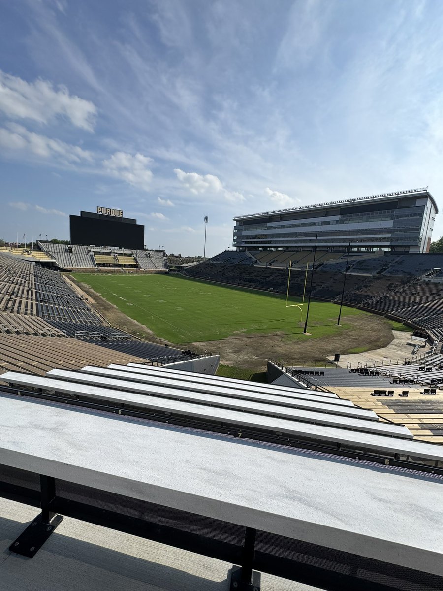 cduke_24's tweet image. Had a great day at Purdue today! @BoilerFootball @CoachGreen93 
@macmccormick45 @IndianaPreps @PrepRedzoneIN