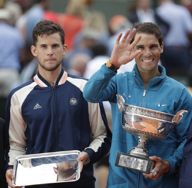 sco0t2's tweet photo. It always kills me that the winner of a Tennis Tournament gets a historic trophy, and the runner up gets a tray. https://t.co/TqDQjG155V
