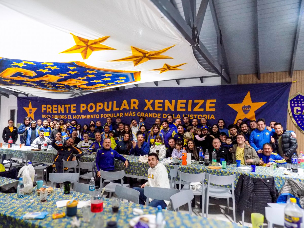 frentepxeneize's tweet photo. Encuentro por la Amistad Xeneize 🇸🇪

Gracias a todos los que vinieron anoche y en especial a los nuevos socios que se sumaron al Frente.

¡La familia del FPX sigue creciendo! 

💙💛💙

#BocaJuniors #Boca #CABJ #FrentePopularXeneize #FPX https://t.co/Ttv5SqeKcE