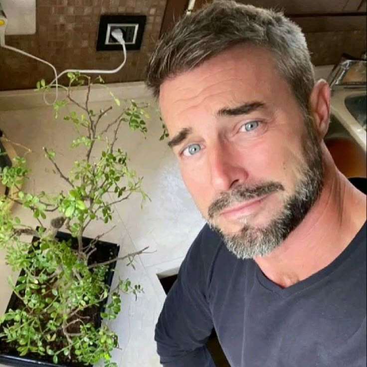 lithorns's tweet photo. Jardinagem 🌱 https://t.co/VVTtnHVj72