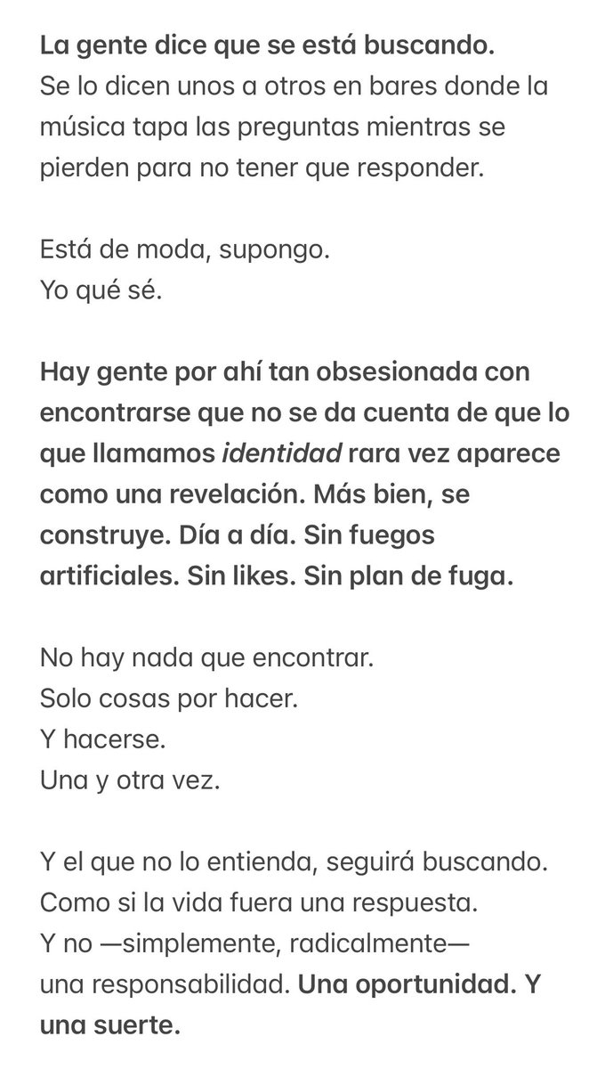 Claudia Cuevas 🌙 tweet media