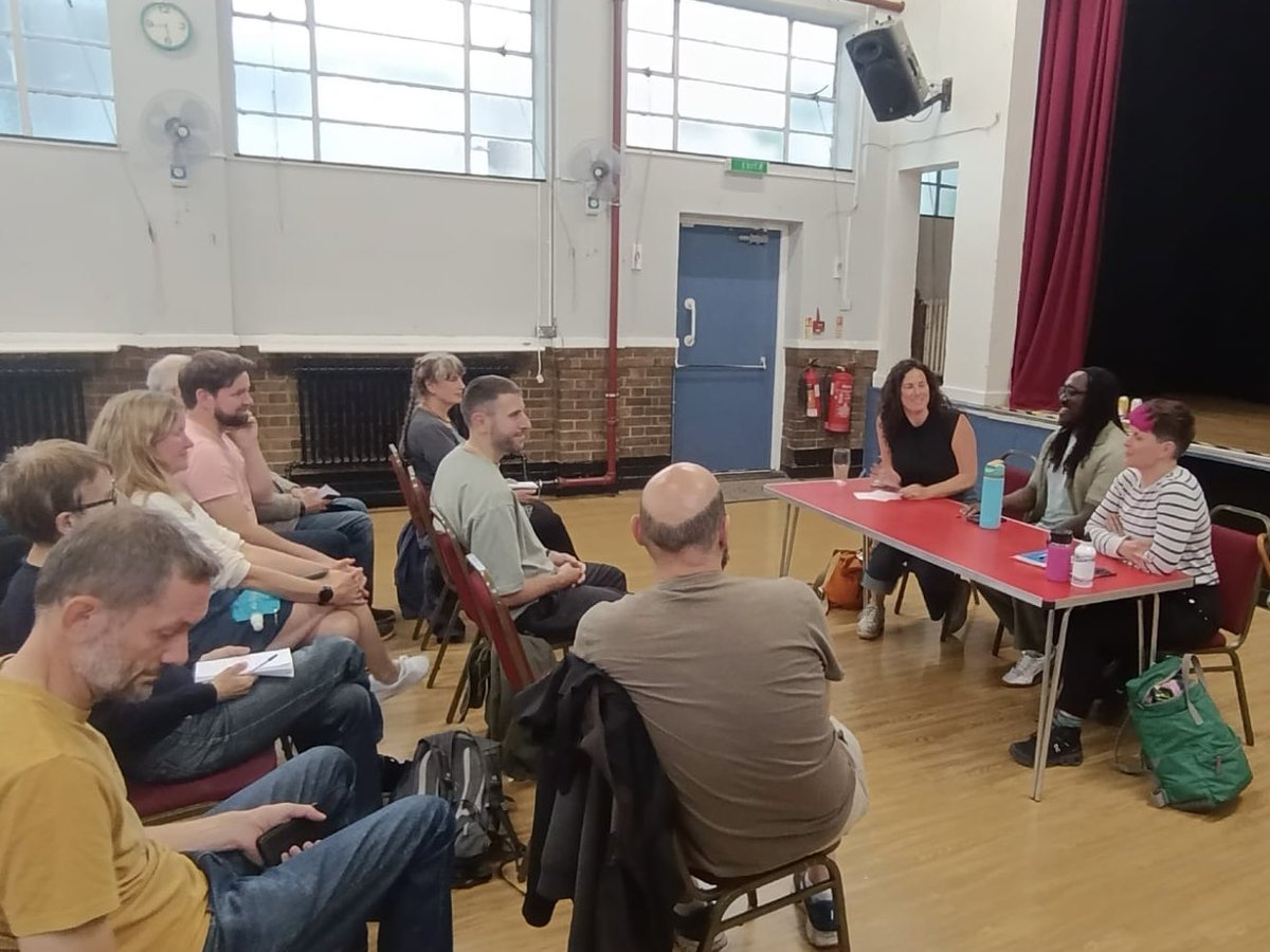 I thoroughly enjoyed chairing yesterday’s <a href="/WFRGreens/">Waltham Forest Greens</a> panel discussion with <a href="/ZoeGarbett/">Zoë Garbett</a> and <a href="/ErinWolson/">Erin</a> about how we can win big in next year’s local election in Waltham Forest. 

Thank you to all the members + supporters who joined us and contributed to this impactful event! 💚