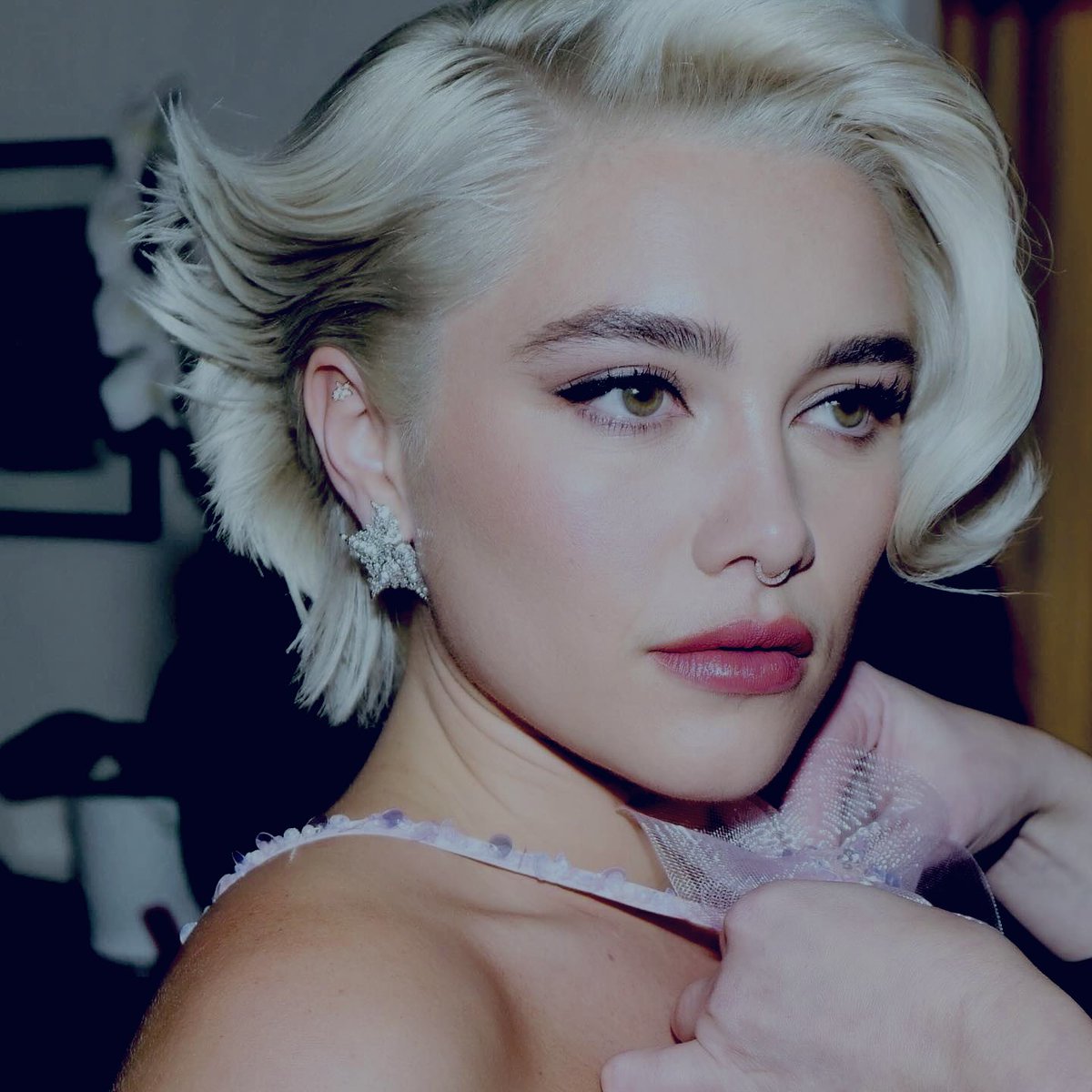 thecoldies's tweet image. you have only one job to do, mr. keefer
marry a movie star

#boblena #sentrylight