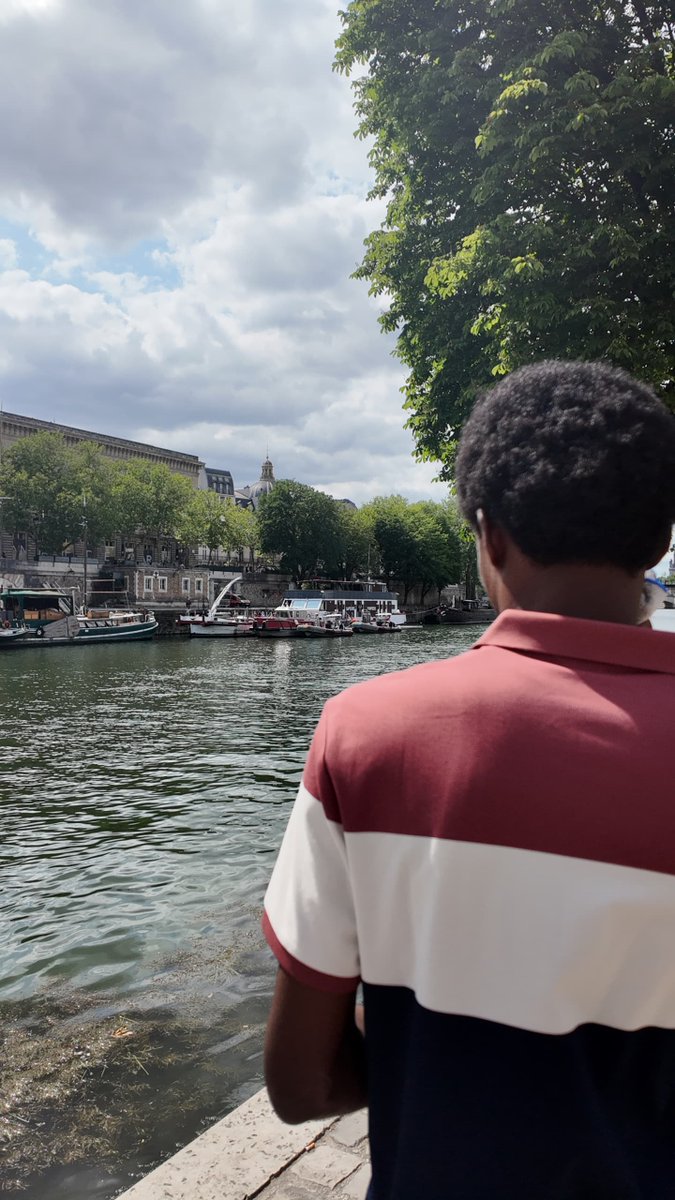 I remember that March through May was a good time. Got a fully funded scholarship to attend Summer School in Paris, then was elected in May as the Scholars' Representative for my school's Scholars Program.

"Just Do It" was my quote for Q1