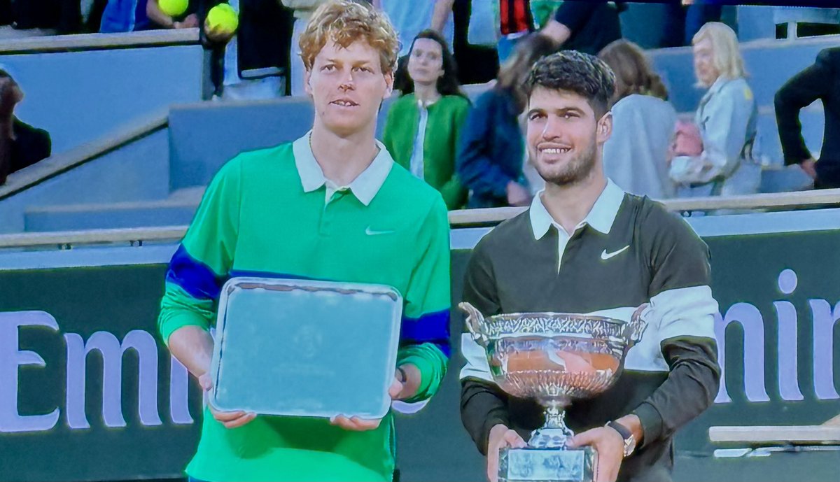 Ce moment de sport 😳… Merci 🙏🏼…2 champions magnifiques 🎾❤️