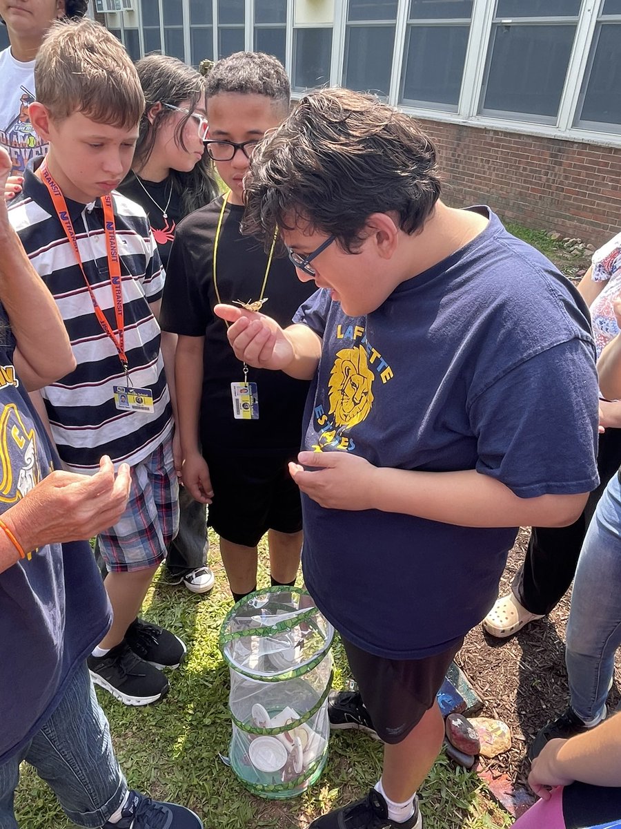 CMS Friday Friends (@cmsfrifriends) on Twitter photo Friday’s Friends Releasing the hatched butterflies in our new sustainable garden! <a href="/ColoniaMiddle/">Colonia Middle School</a> Friday’s Friends Releasing the hatched butterflies in our new sustainable garden! <a href="/ColoniaMiddle/">Colonia Middle School</a>