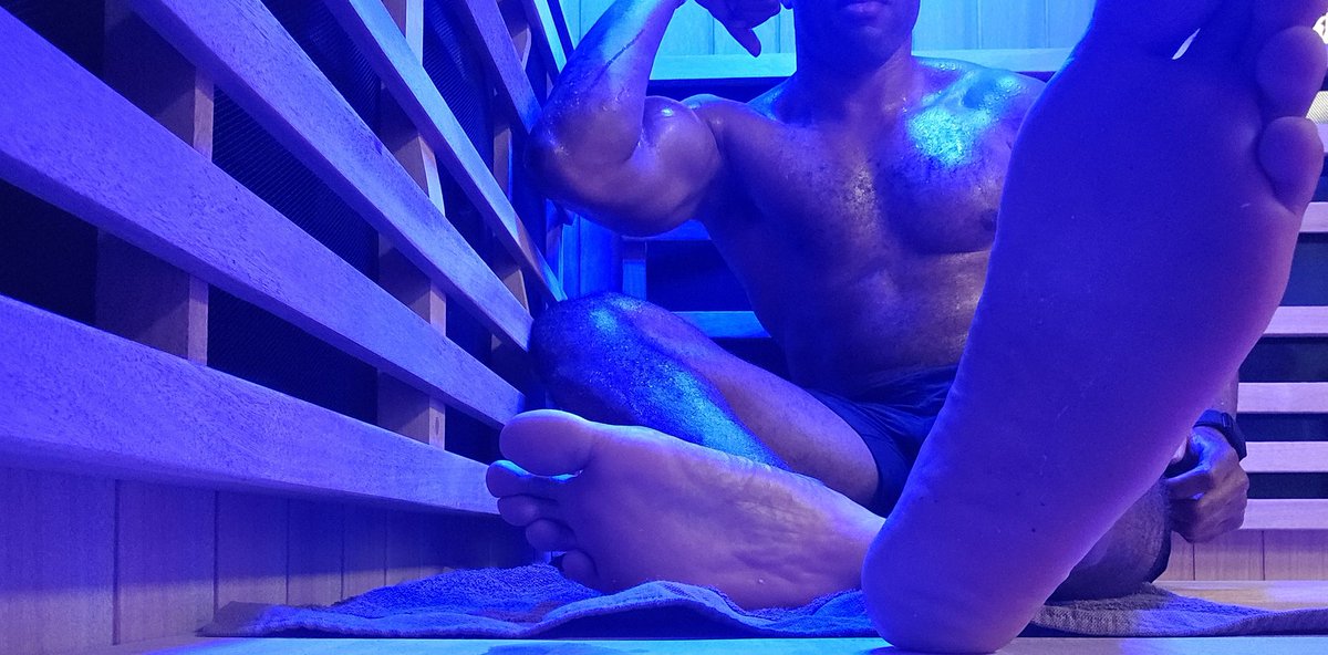 Work &amp; sauna done. Now to the beach. Which good wallet will present itself while I enjoy the beach &amp; relax?

Taking your money is fun &amp; easy, be part of the fun, hit $end

cash.app/$irnutsalot