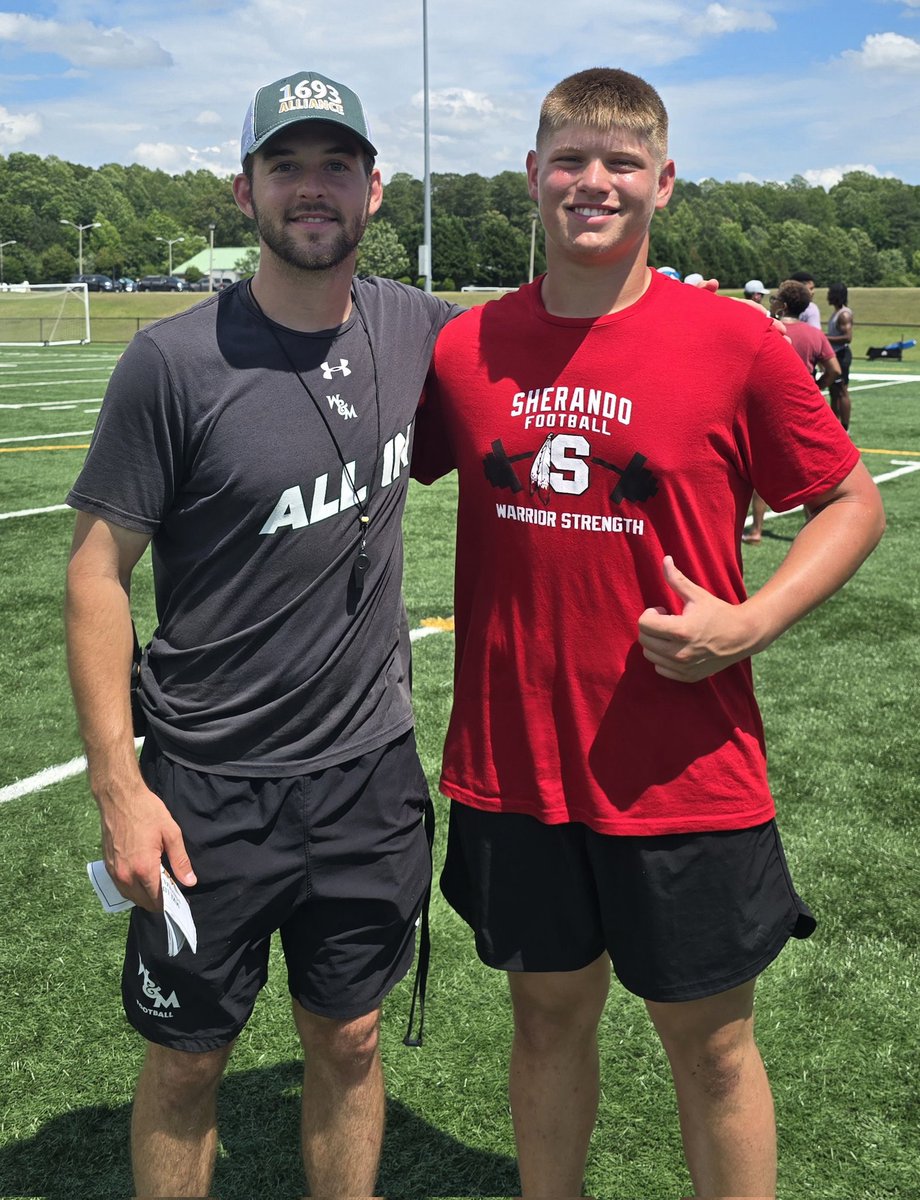 Evan Combs tweet media