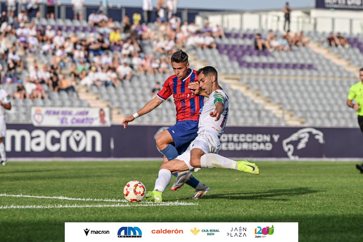 La Gran Jugada (@lagranjugadacsr) on Twitter photo ⏱️ ¡Final! ⚽️
🟣⚪️ <a href="/RealJaenCF/">Real Jaén C.F.</a> 3
🆚
🔵🔴 <a href="/udtorredelmar71/">U.D. Torre del Mar</a> 0
⚽️ Mauro (32')
⚽️ Pedro (61')
⚽️ Mauro (90')
El Real Jaén remonta el 1-0 de la ida y se clasifica para la final del playoff de ascenso a Segunfa RFEF
#TerceraRFEF
📻 <a href="/CanalSurRadio/">Canal Sur Radio</a>
🌐 csur.red/FB2L50UNkrK
📱 App ⏱️ ¡Final! ⚽️
🟣⚪️ <a href="/RealJaenCF/">Real Jaén C.F.</a> 3
🆚
🔵🔴 <a href="/udtorredelmar71/">U.D. Torre del Mar</a> 0
⚽️ Mauro (32')
⚽️ Pedro (61')
⚽️ Mauro (90')
El Real Jaén remonta el 1-0 de la ida y se clasifica para la final del playoff de ascenso a Segunfa RFEF
#TerceraRFEF
📻 <a href="/CanalSurRadio/">Canal Sur Radio</a>
🌐 csur.red/FB2L50UNkrK
📱 App