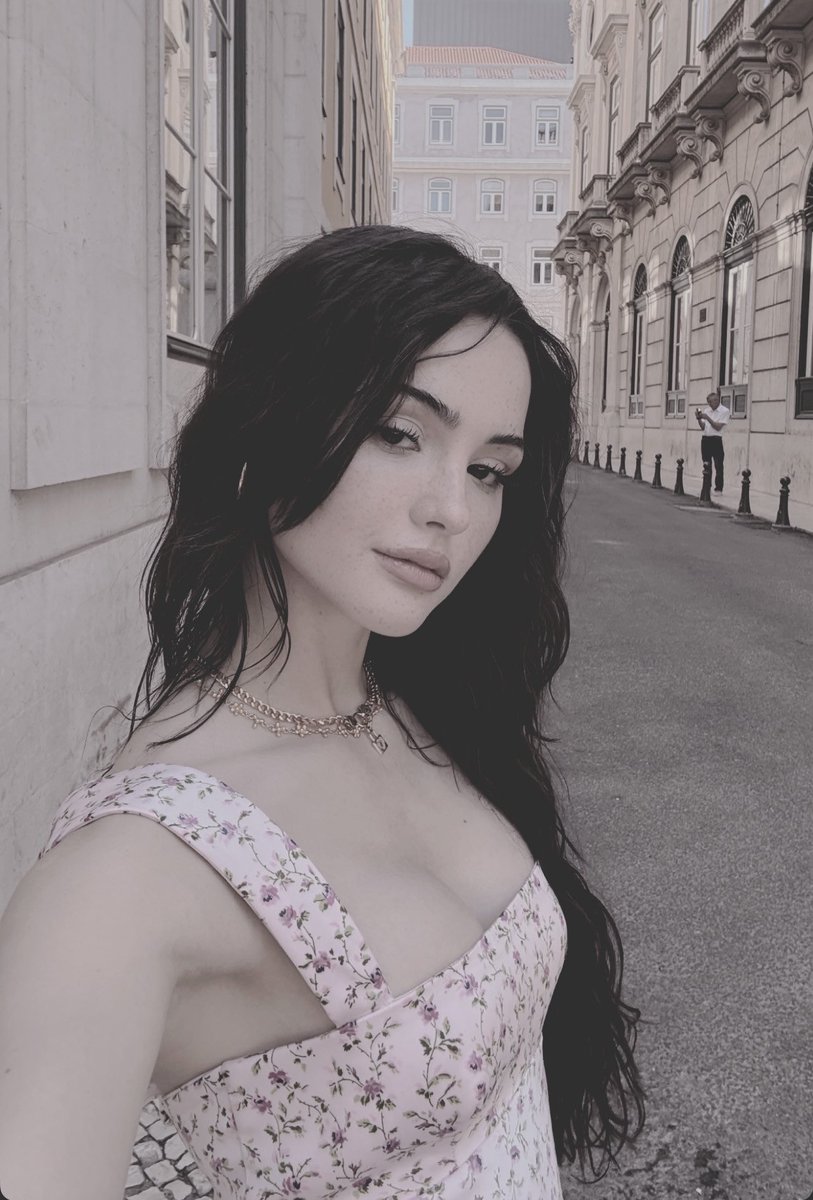 Daenys (@b0rn2di3t) on Twitter photo 