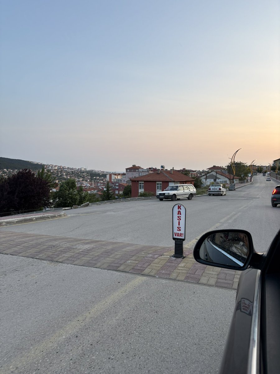 Nikneyym's tweet photo. Canım Yozgat’ım uyarıyı zamanında veriyor @Yozgatbel https://t.co/LrD8AzRmRi