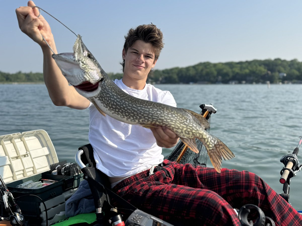 MLeeQB11's tweet image. Carved up some waves & fish today and off to @UMichFootball 〽️ tomorrow…
@Coach_SMoore @ChipLindsey11 @Coach_Sinagoga @TomLoy247 @AllenTrieu @LemmingReport @GregSmithRivals @ChadSimmons_ @EDGYTIM @QBHitList @On3Recruits @PrepRedzoneIL @BradMaendler @DeepDishFB @IamClint_C…