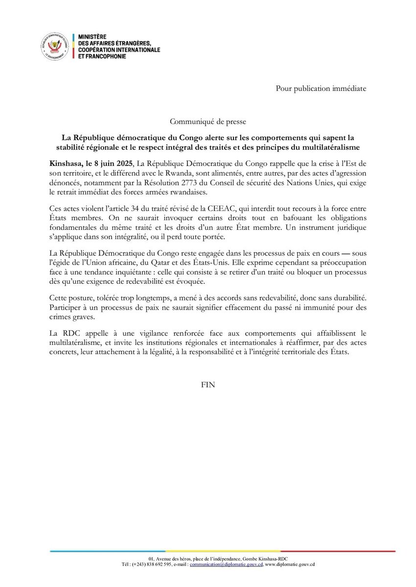 IsralMutombo11's tweet photo. La réaction chaude de Kinshasa après le retrait de Kigali de la CEEAC. Pour Kinshasa, l'attitude du pays de Paul Kagame sape la stabilité régionale et le respect intégral des traités et principes du multilatéralisme. https://t.co/6bqeJAnKih