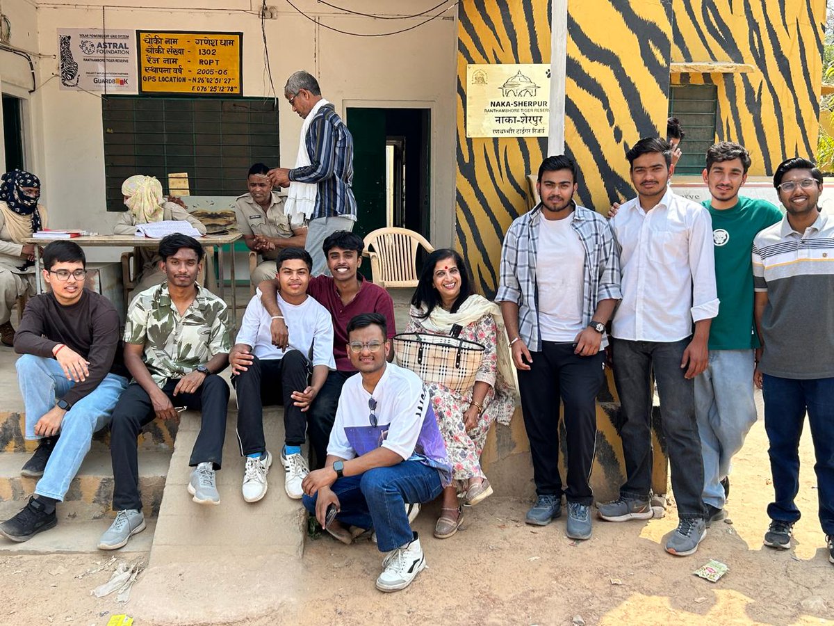 NSS_SXCJ's tweet photo. 🎒 Surprise Educational Trip: Save the Tiger
NSS volunteers from St. Xavier’s College Jaipur explored Ranthambore 🐅—learning about tiger conservation &amp; biodiversity.
Grateful to Dr. Ritu Mehra &amp; team for making it memorable!
#SaveTheTiger #NSS #XaviersJaipur #YouthForNature https://t.co/rbLOZBzzpl