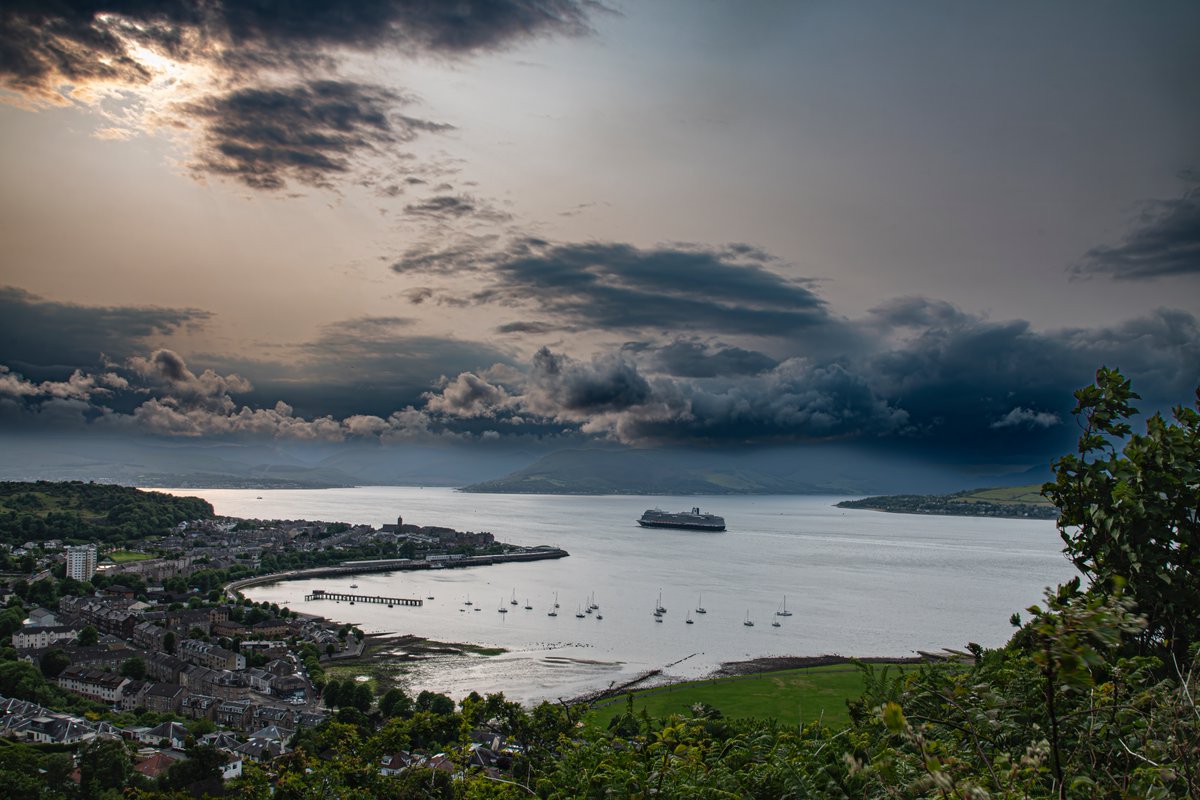 Gregor Roach (@gregoreroach) on Twitter photo Nieuw Statendam Leave Greenock from Lyle Hill #Greenock #Inverclyde #Scotland <a href="/discinverclyde/">Discover Inverclyde</a> <a href="/VisitScotland/">VisitScotland</a> <a href="/HALcruises/">Holland America Line</a> <a href="/DiscoverScotlnd/">Discover Scotland</a> Nieuw Statendam Leave Greenock from Lyle Hill #Greenock #Inverclyde #Scotland <a href="/discinverclyde/">Discover Inverclyde</a> <a href="/VisitScotland/">VisitScotland</a> <a href="/HALcruises/">Holland America Line</a> <a href="/DiscoverScotlnd/">Discover Scotland</a>