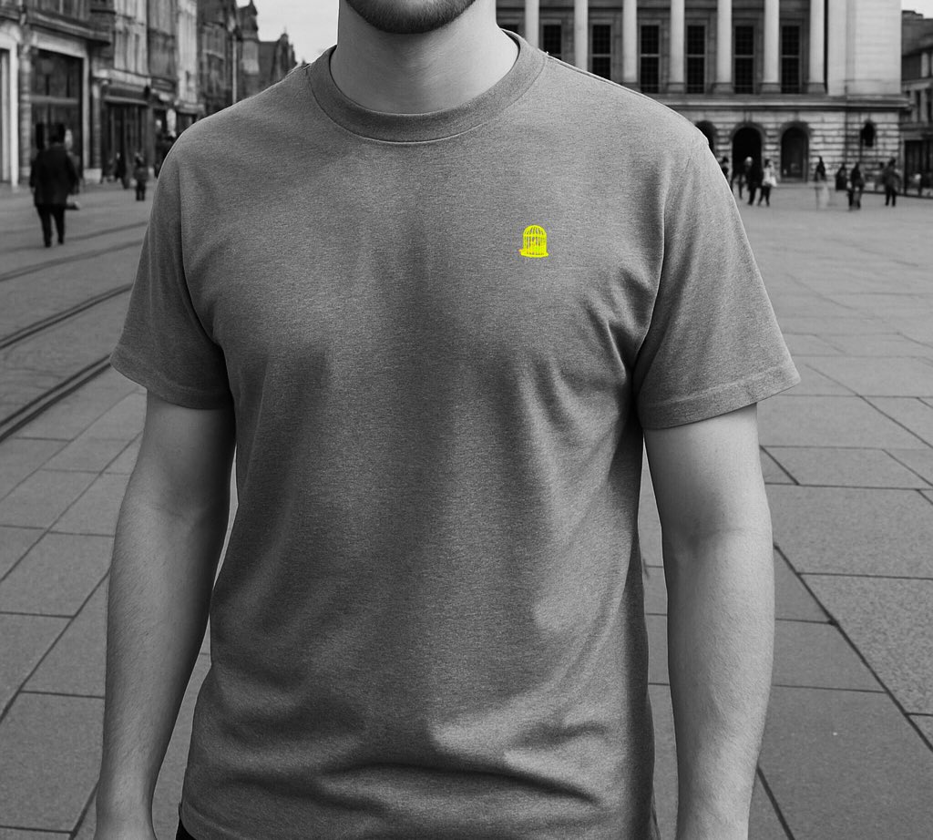 In the City.
It’s not all grey.

Splash the Flo.

sauceandbrown.com

#menswear #mensfashion #fashion #menstyle #mensstyle #ootd #mensclothing #fashionstyle #clothing #birdcage #onehundred #independent #real