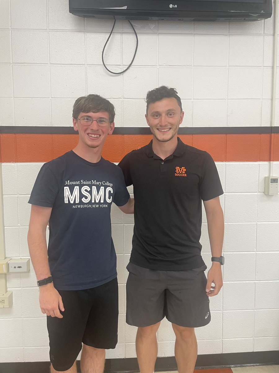 Pete Carofano (@petecarofano) on Twitter photo Congratulations to our guy, 5 year Varsity runner Robert Jackson, on his commitment to Mount St. Mary College to continue both his academic and athletic careers. We are very proud of you RJ and will be rooting for you!
<a href="/DukesAthletics/">Marlboro Athletics</a> <a href="/marlborosd/">Marlboro CSD</a> <a href="/MHALSports/">MHAL</a> <a href="/SectionIXSports/">Section IX Athletics</a> Congratulations to our guy, 5 year Varsity runner Robert Jackson, on his commitment to Mount St. Mary College to continue both his academic and athletic careers. We are very proud of you RJ and will be rooting for you!
<a href="/DukesAthletics/">Marlboro Athletics</a> <a href="/marlborosd/">Marlboro CSD</a> <a href="/MHALSports/">MHAL</a> <a href="/SectionIXSports/">Section IX Athletics</a>
