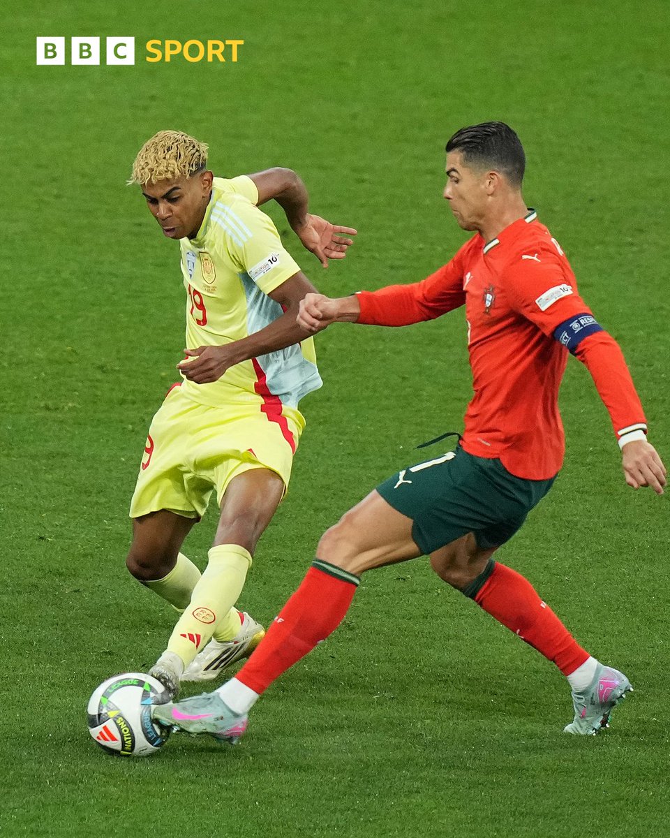 40-years-old🤝17-years-old. 

Cristiano Ronaldo and Lamine Yamal do battle for the first time. 🤩

#PORESP #NationsLeague #BBCFootball