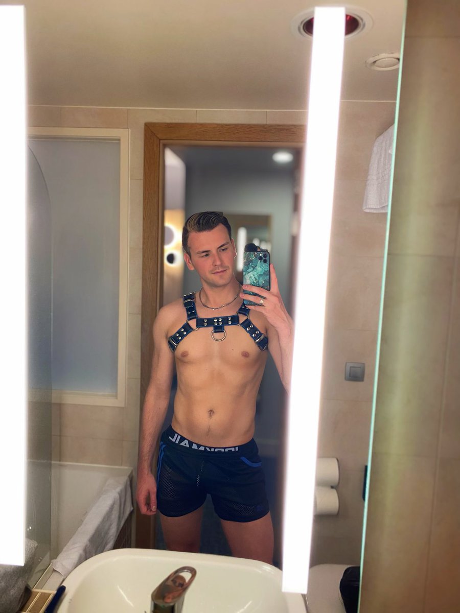 Raf Van Puymbroeck tweet media