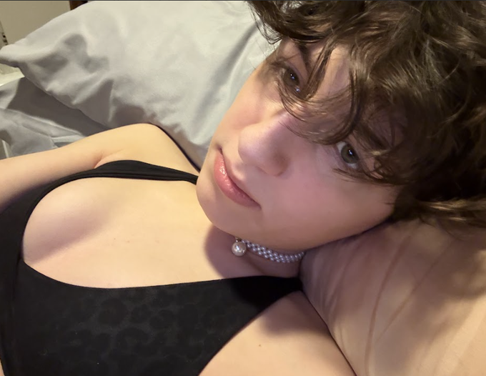 Watch vinny☆'s leaked NSFW photo on TwXstars