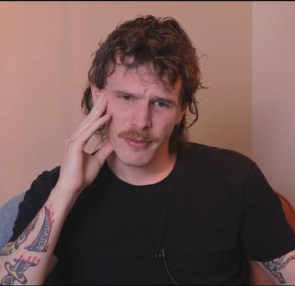 Leafy is back, Idubbbz humiliation arc is gonna get even better