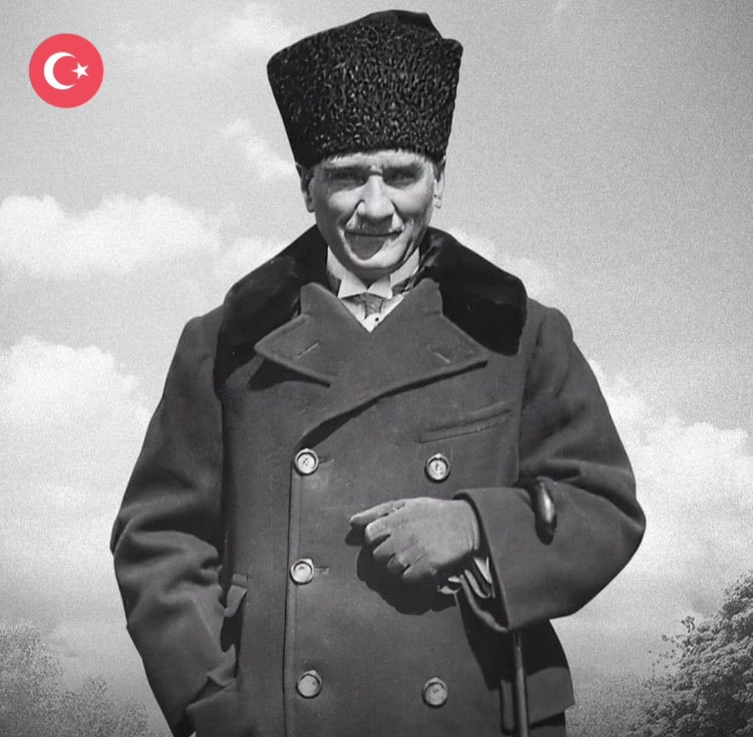 "Orduya ilk katıldığım günlerde, bir Arap binbaşısının 'Kavm-i Necip evladına sen nasıl kötü muamele yaparsın' diye tokatladığı bir Anadolu çocuğunun, iki damla gözyaşında Türklük şuuruna erdim. Onda gördüm ve kuvvetle duydum."
der, Atatürk...