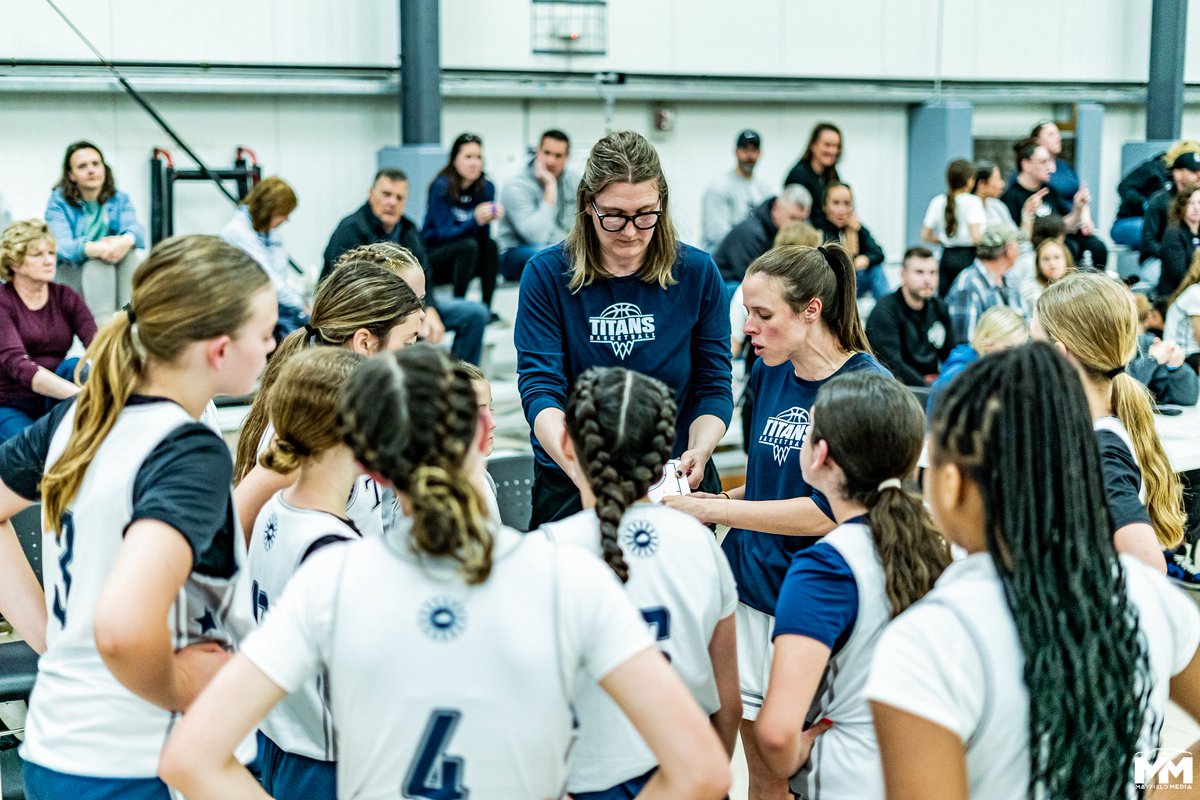 Coaching up the next gen!

Such a great season of growth, fun, and so much more. Thankful for this team and to coach again with <a href="/emmillayyyyy/">Coach Em</a>!