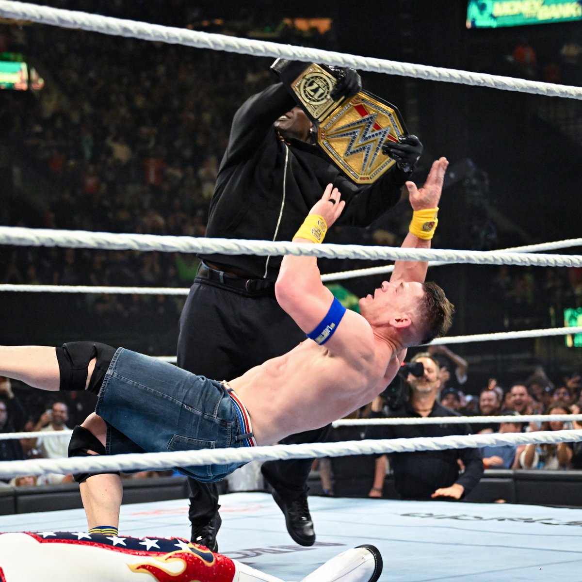 WWE's tweet photo. THE MOMENT OF TRUTH https://t.co/sDLKIlcPhY