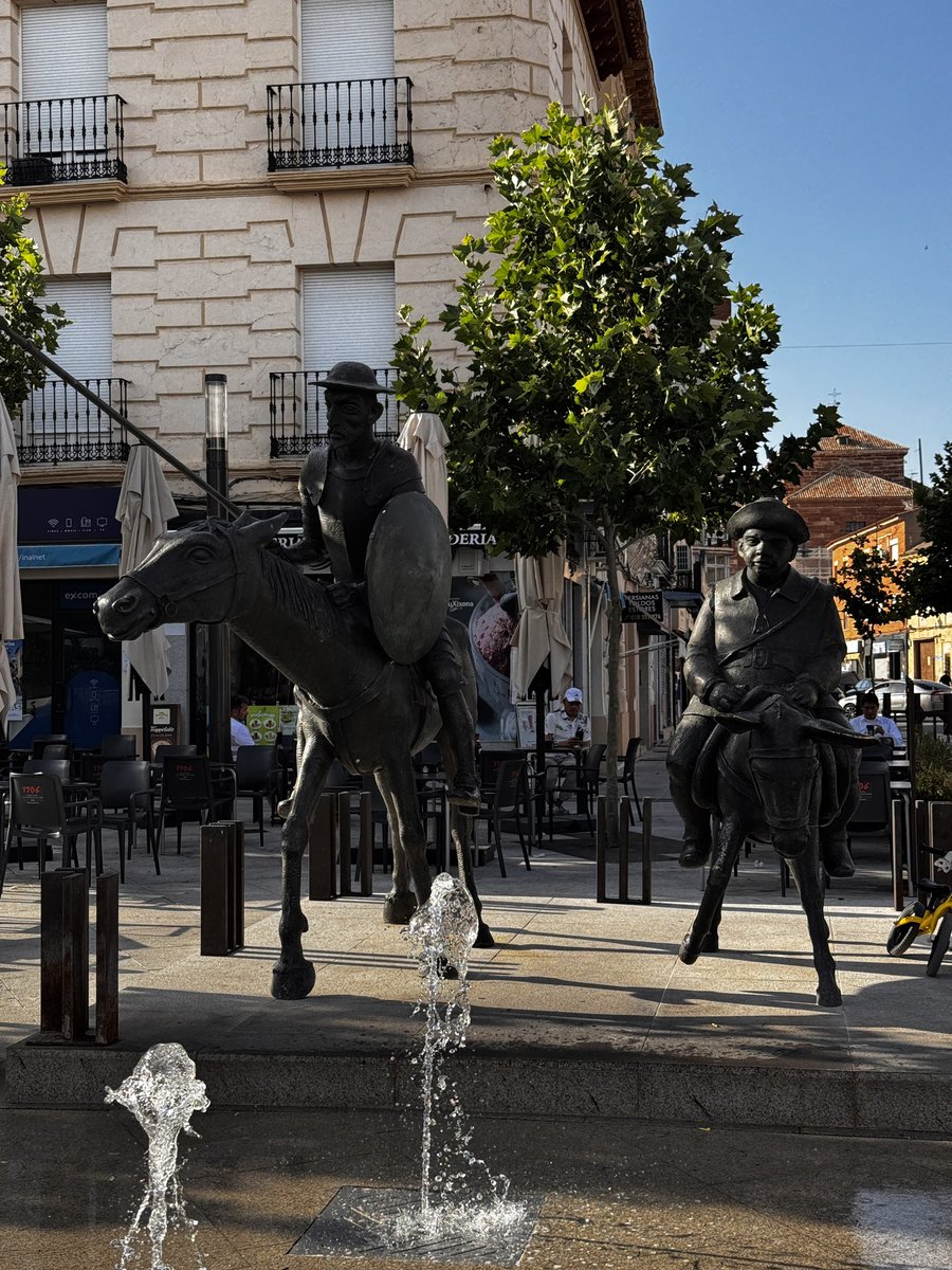 BlogHedonista's tweet image. Estamos en Alcázar de San Juan para comenzar mañana #discovereat el I Congreso internacional de Turismo Gastronómico No Urbano 
#EsAlcázar
#CastillaLaMancha