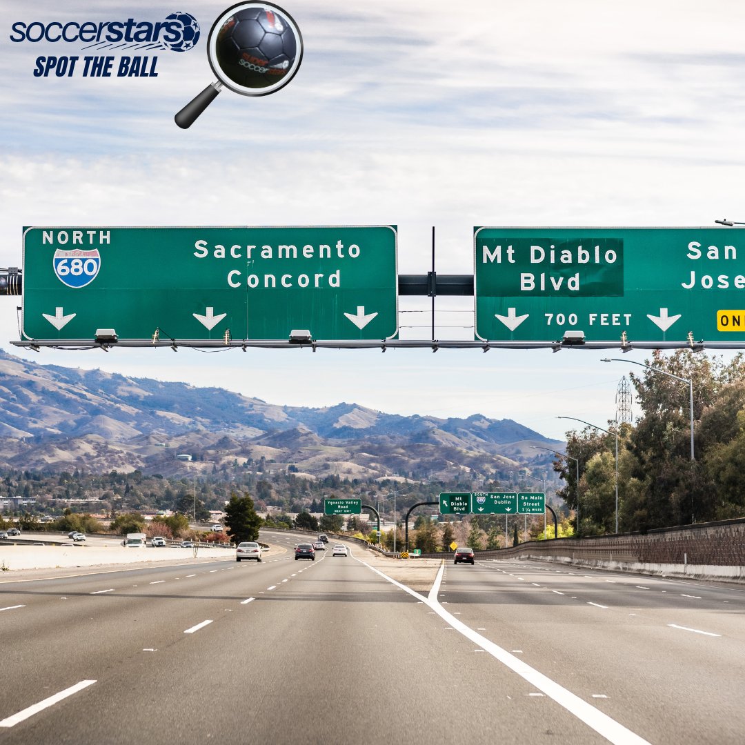 soccerstarsSF's tweet image. Spot the Ball Challenge: Where's the Ball, SF Edition? It's a beautiful day in San Francisco! But where's the soccer ball? Play along and comment when you find it! 🕵️‍♀️🌉 #WhereIsTheBall #SFGame #SuperSoccerStarsSF