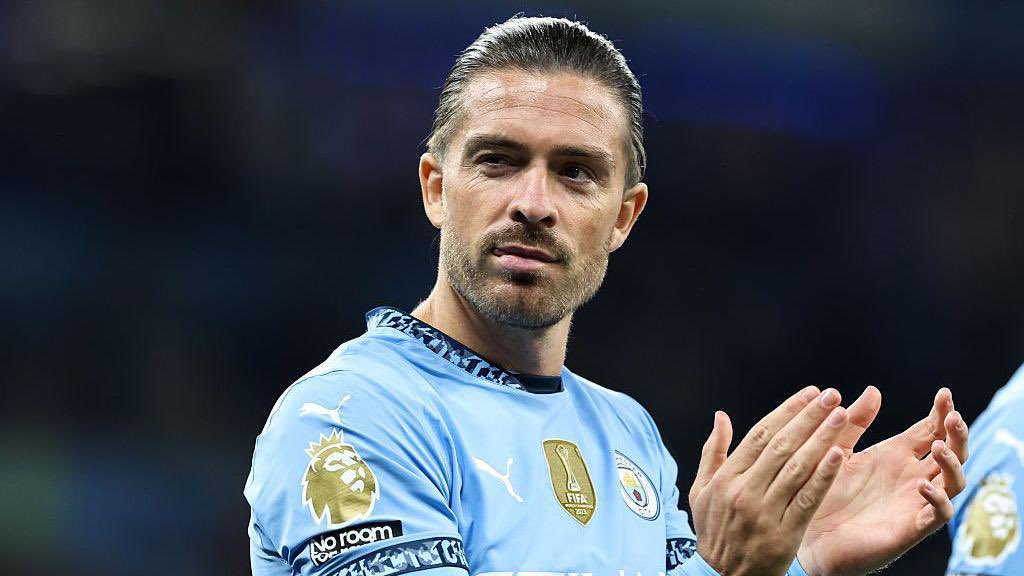 🔵🚨 Everton are ready to negotiate with Man City for Jack Grealish. With Jack Grealish  leaving Manchester City this summer. 

[<a href="/FabrizioRomano/">Fabrizio Romano</a>]