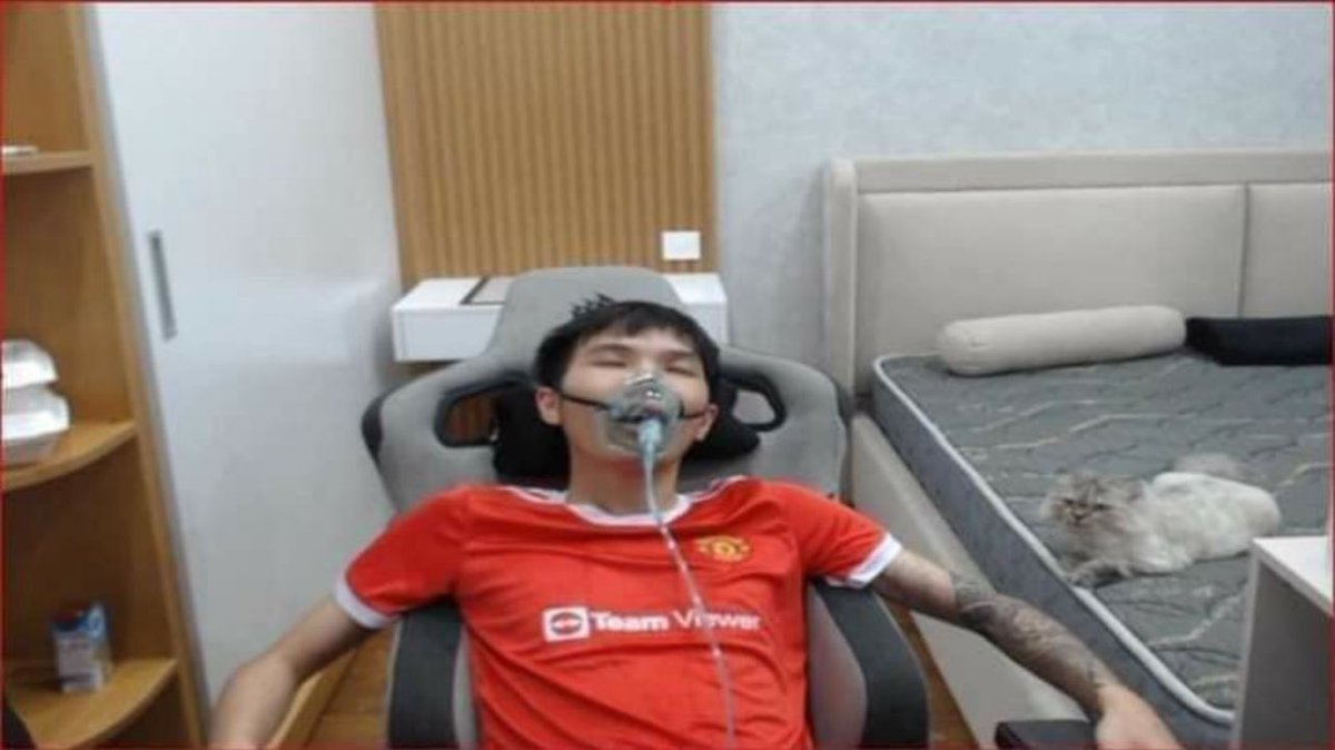 Group stage we go , ggs 💙