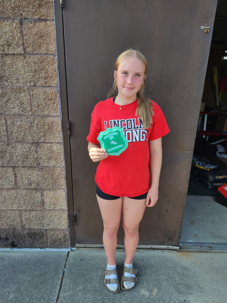 Congratulations to Olivia finishing 4th overall in the Pentathlon at the sectional Meet #Golegends <a href="/LHS_Athletics1/">Lancaster Athletics</a>