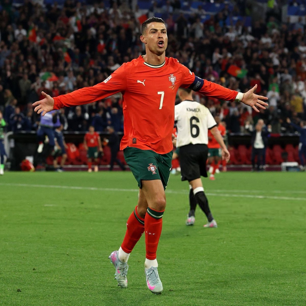 Madrid Universal tweet media