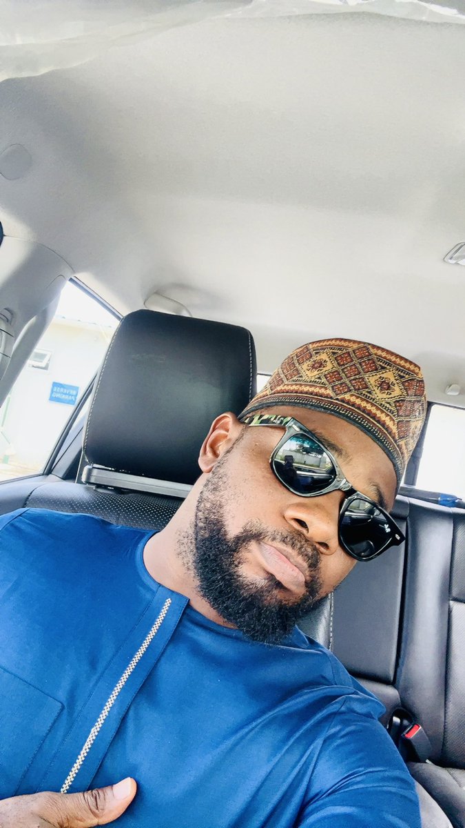 unqledee's tweet photo. My Eid!!!😌 https://t.co/CYZ5m8xf7Y