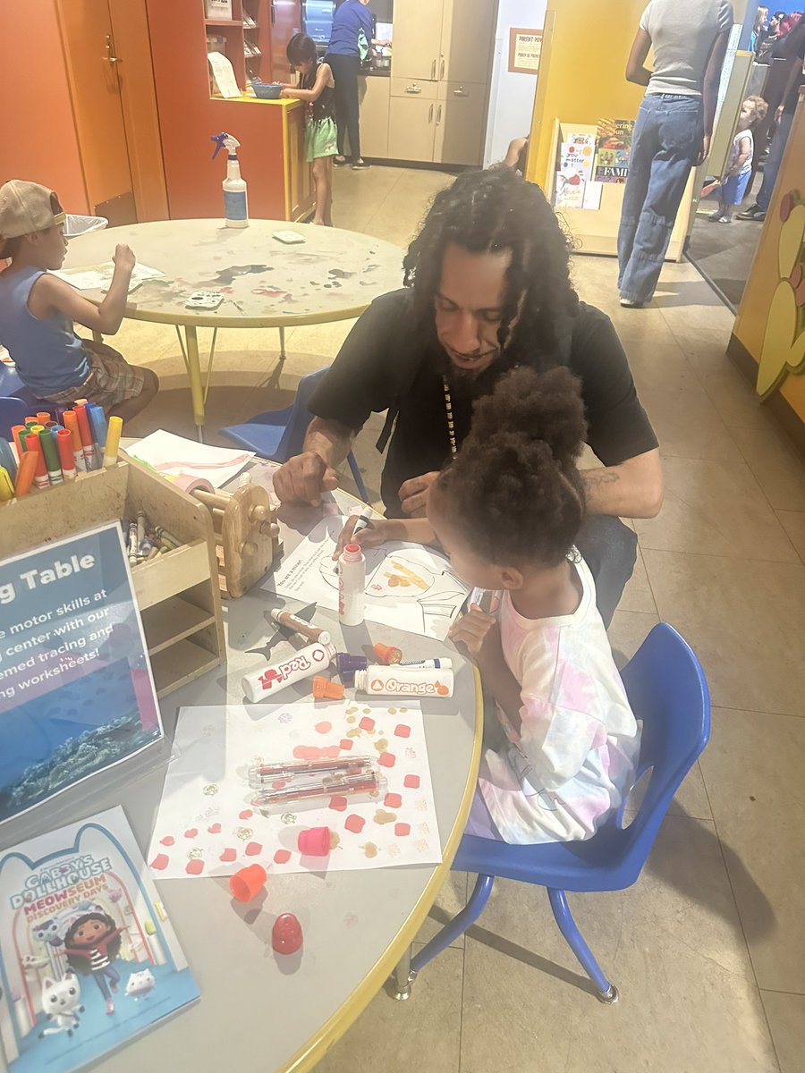 Vic Santiago tweet media