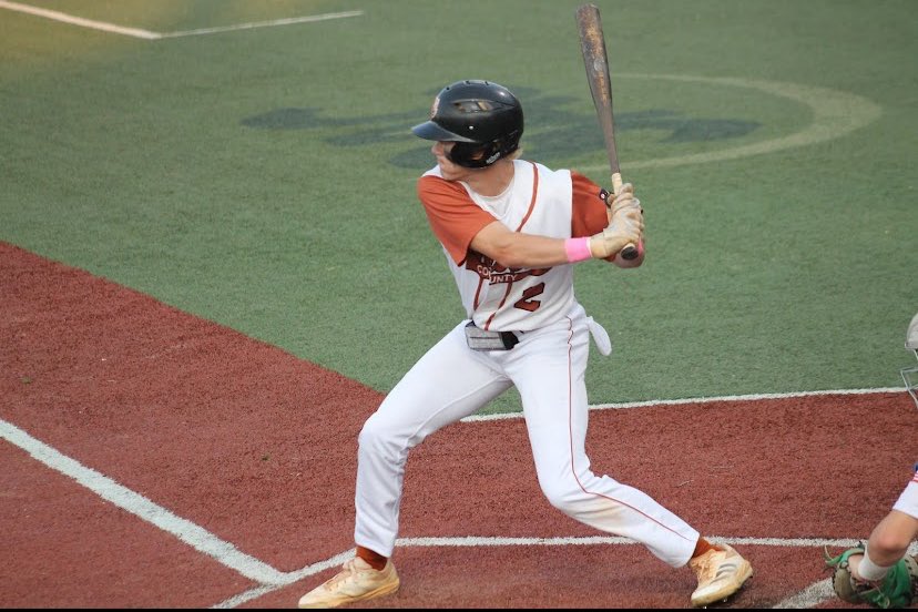 ⚾️ROAD GAMEDAY⚾️

🆚 Queen City
🗓️ June 8
🏟️ Ardrey Kell High School
⏰ 7:00 PM
📱 web.gc.com/teams/c1cRo07H…

#BaseBall #AmericanLegionBaseball #Veterans

**Photo Credit to Wendy Matthews